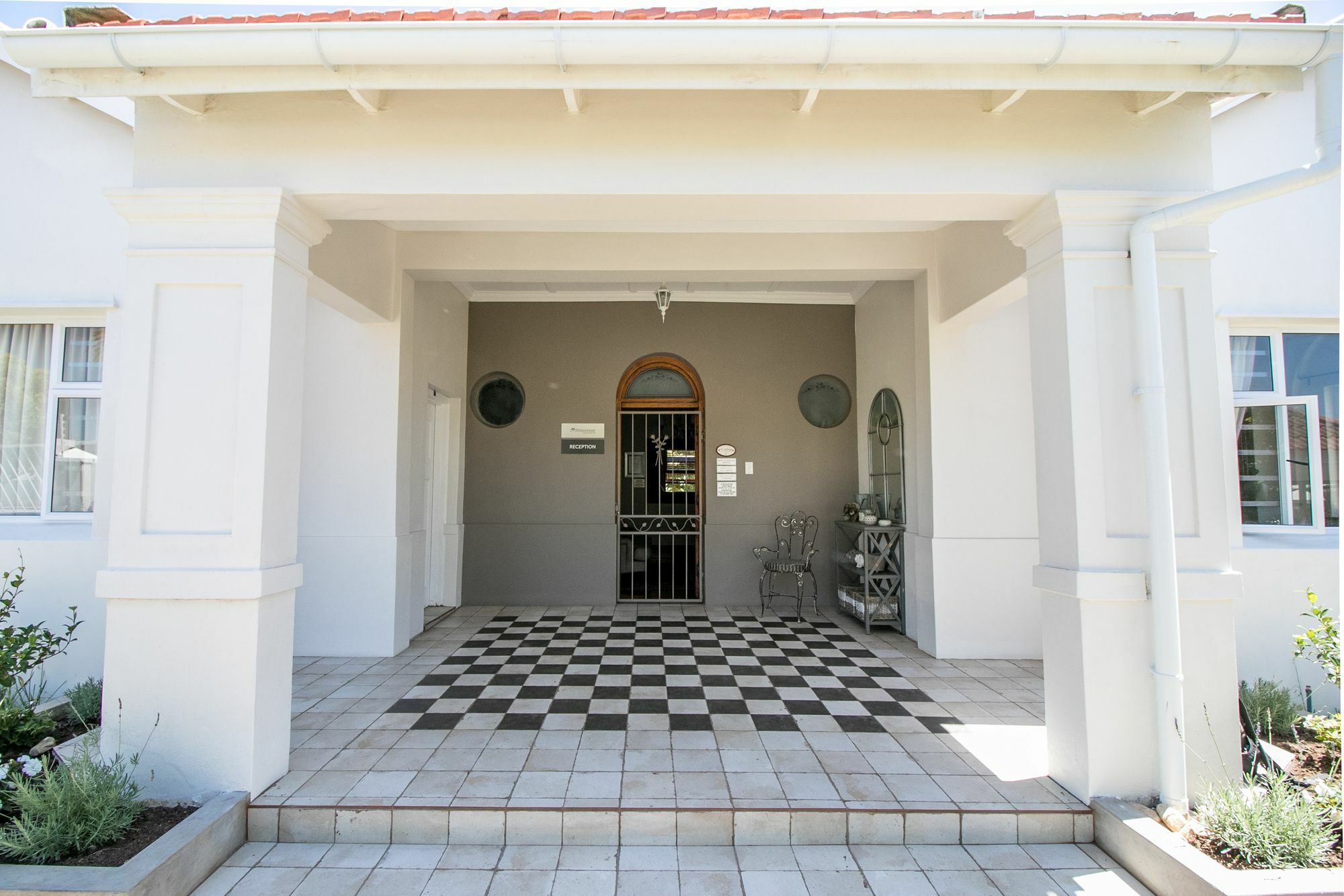 First Avenue Guesthouse Port Elizabeth Exterior photo